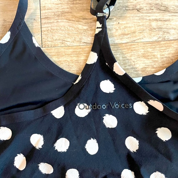 NWOT Outdoor Voices TechnSweat Move Free Dress Black & White Dot Pattern - Picture 3 of 5